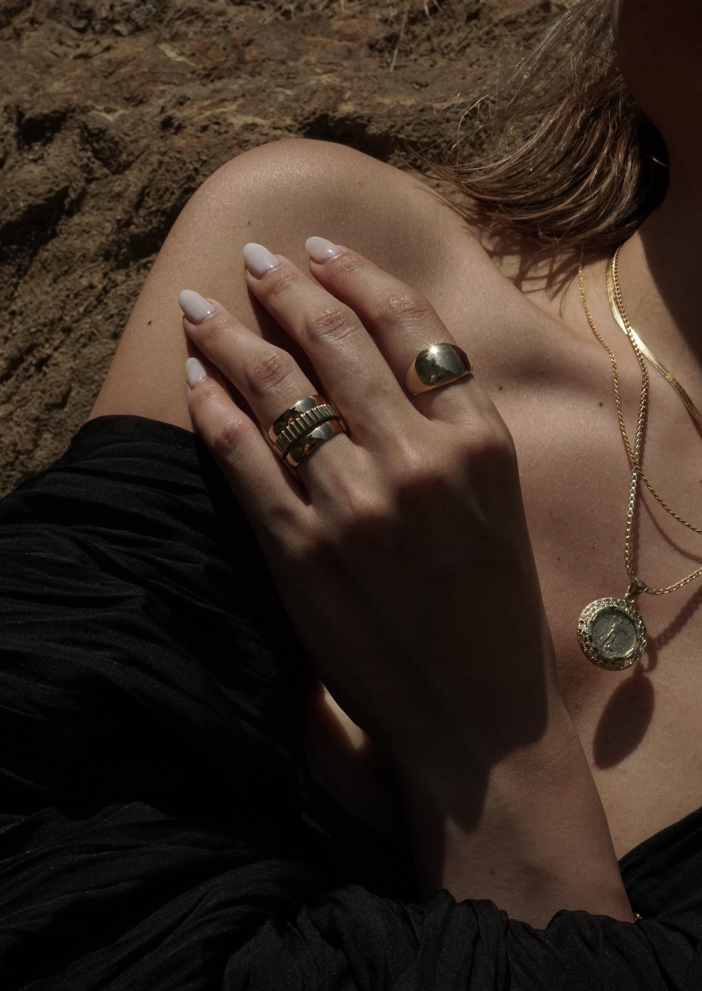14k Gold Ribbed Ring