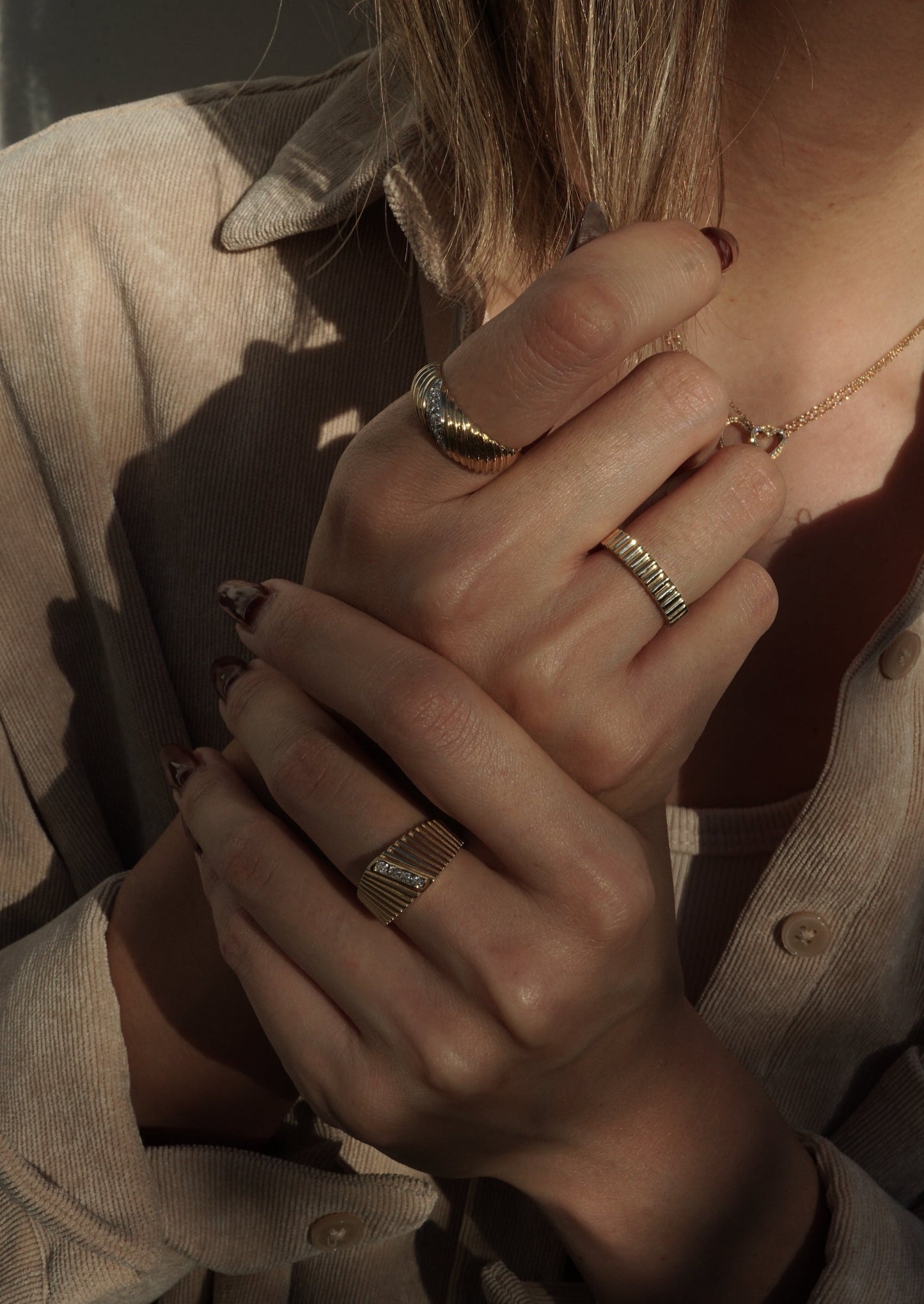 14k Gold 5 Diamond Spiral Ring