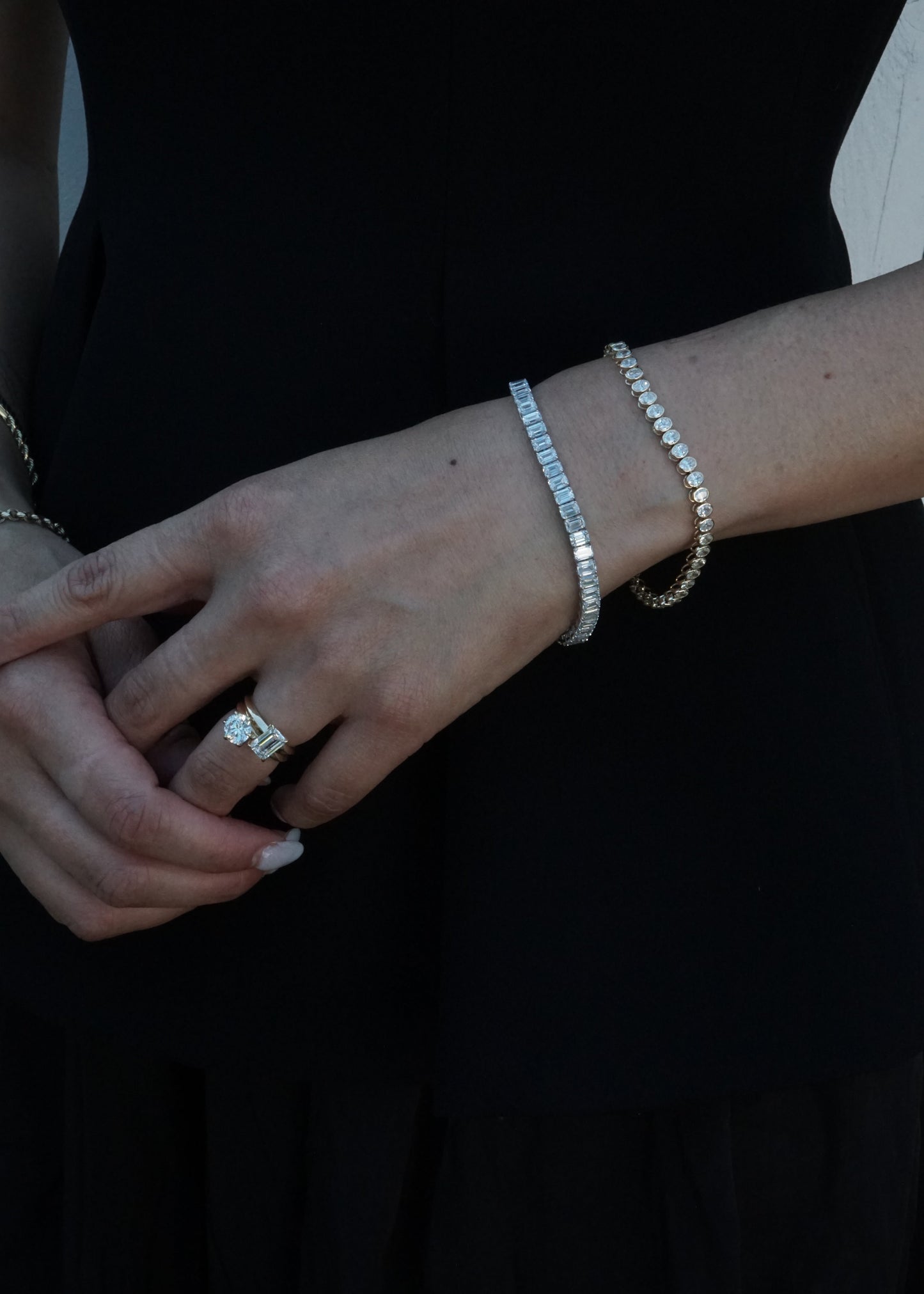 14k Gold Diamond Bezel Oval Tennis Bracelet