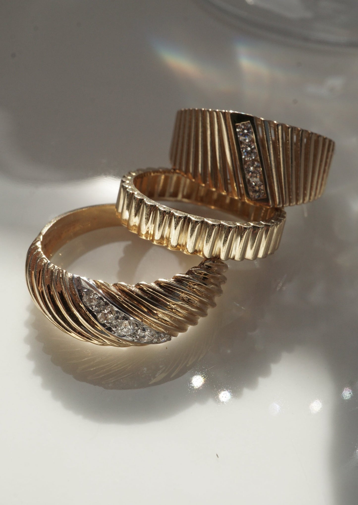 14k Gold 5 Diamond Spiral Ring