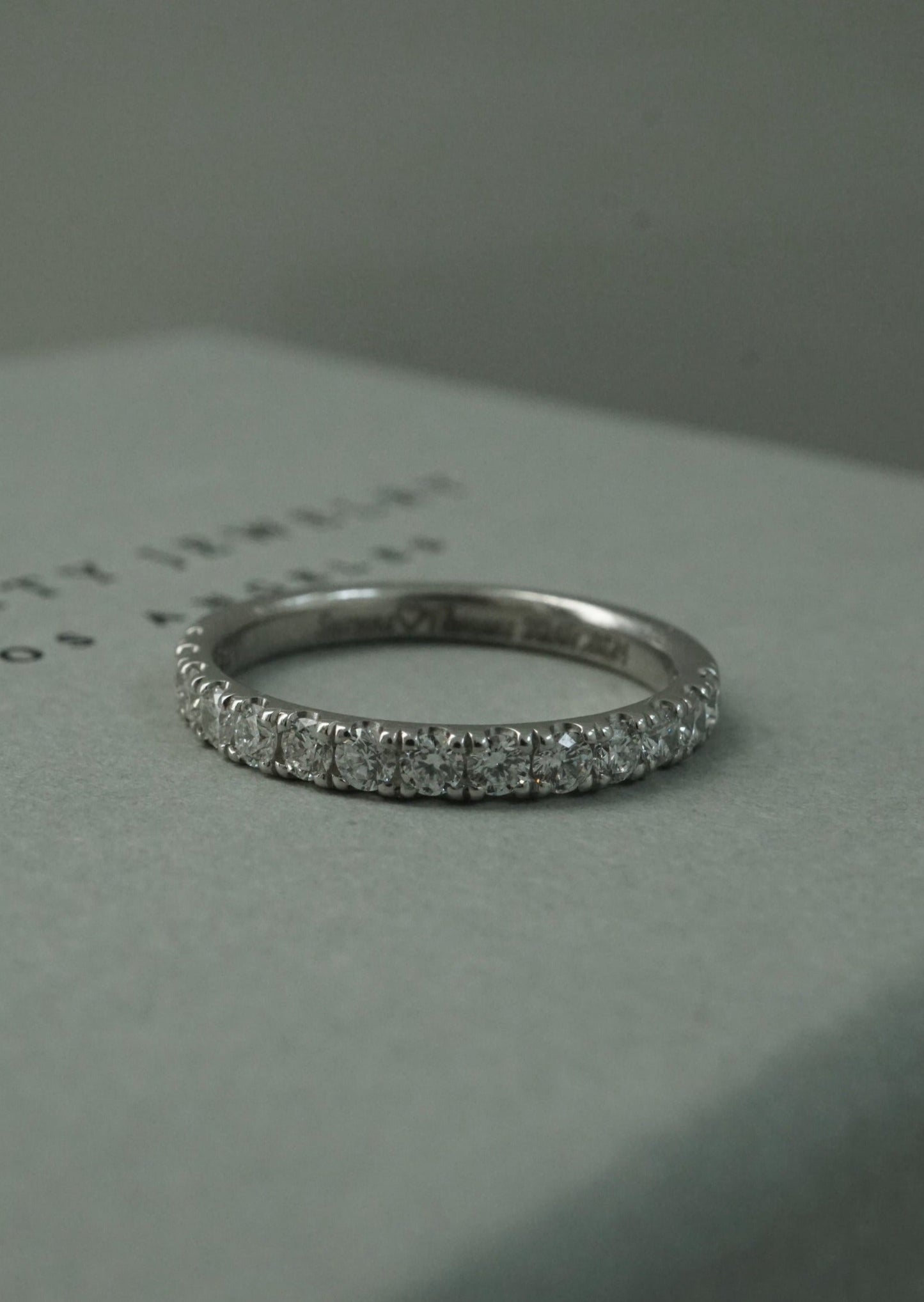 Pavé Diamond Wedding Band (2.5mm)