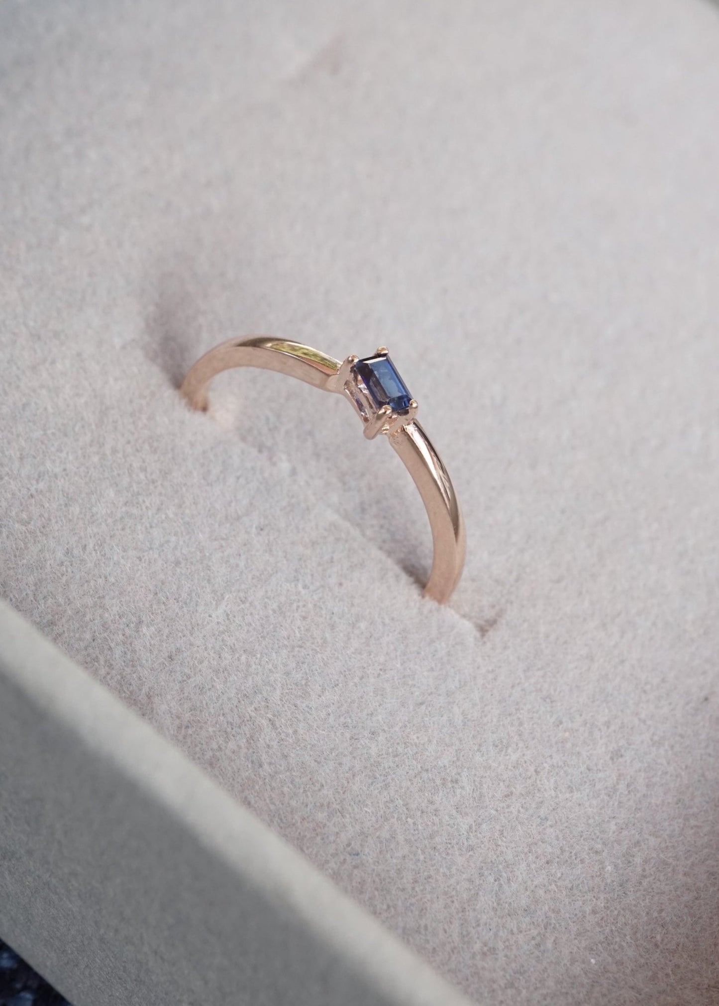 14k Gold Baguette Sapphire Ring