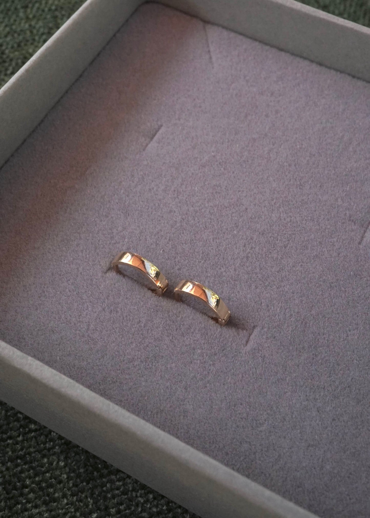 14k Gold Baby Flat Huggies