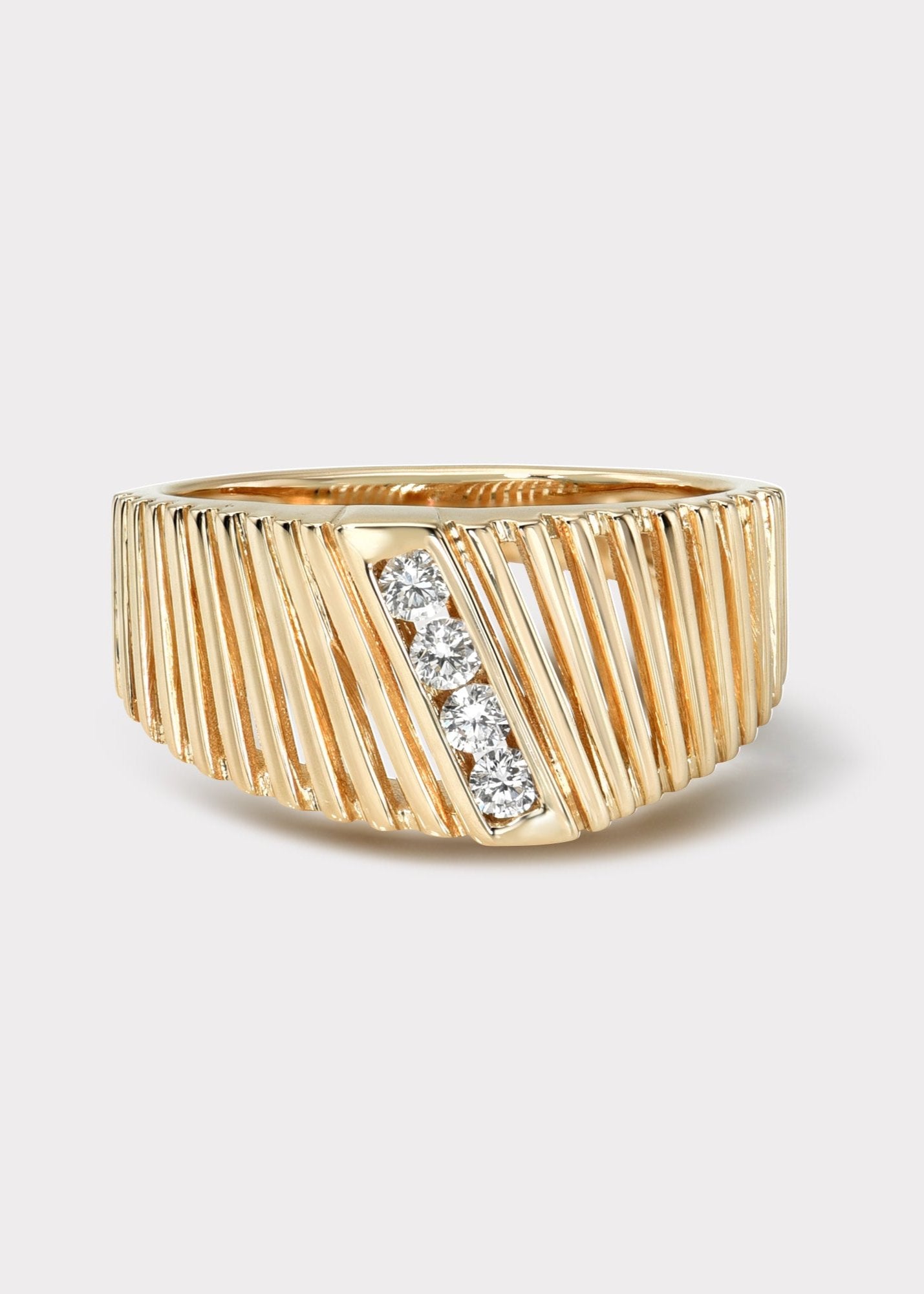 14k Gold Kelly Ring