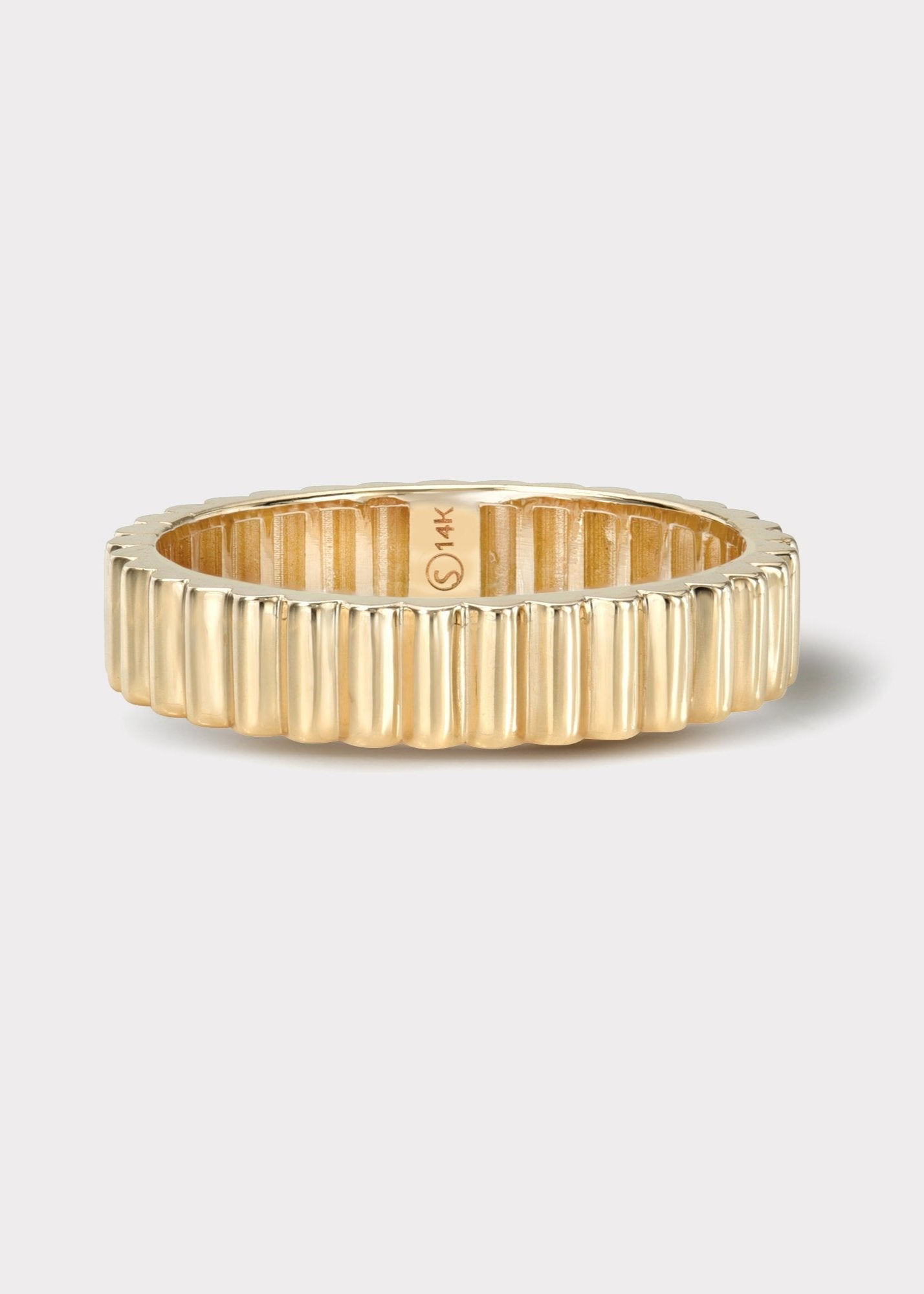 14k Gold Ribbed Ring