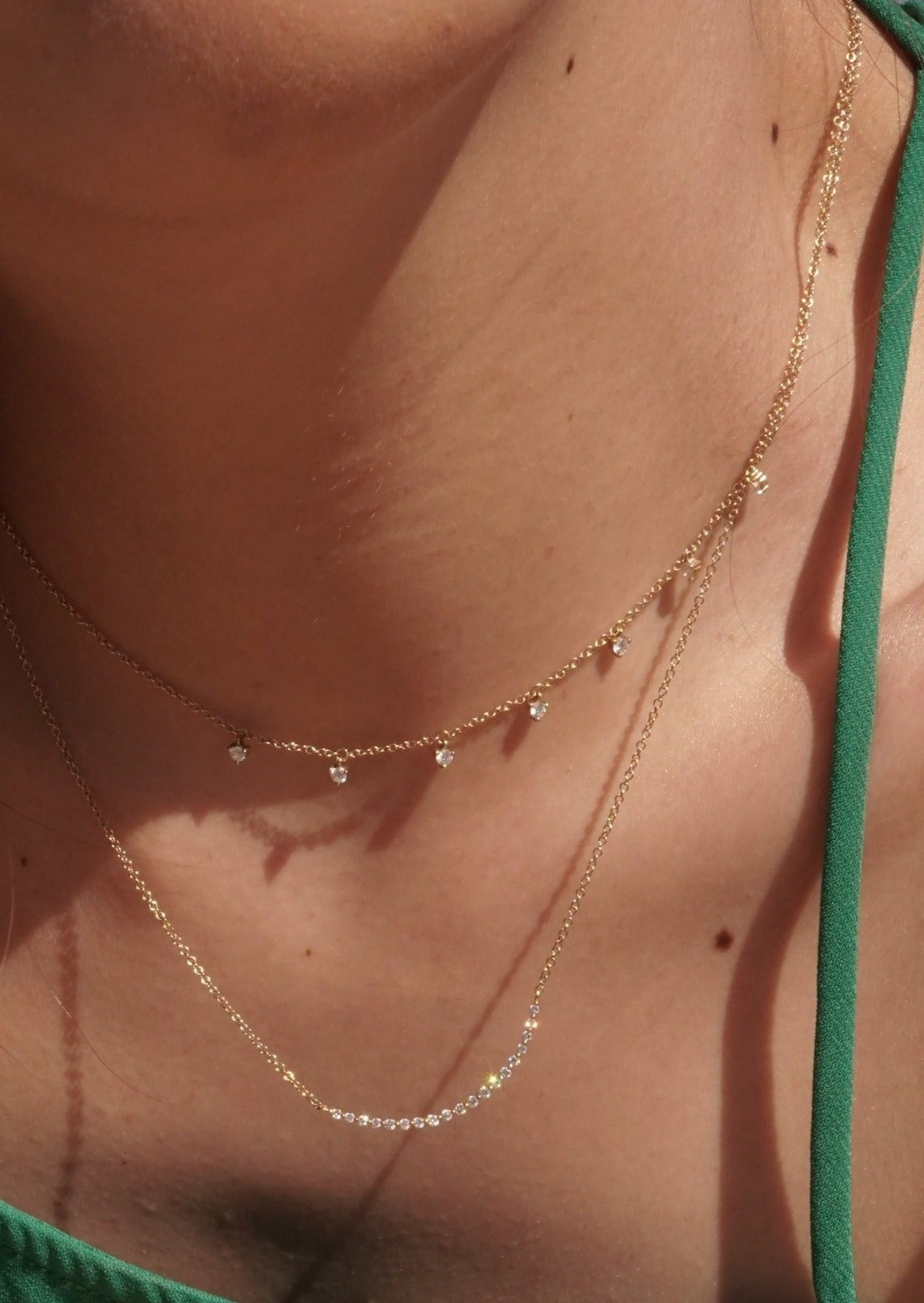 14K Gold Diamond Smile Curved Necklace