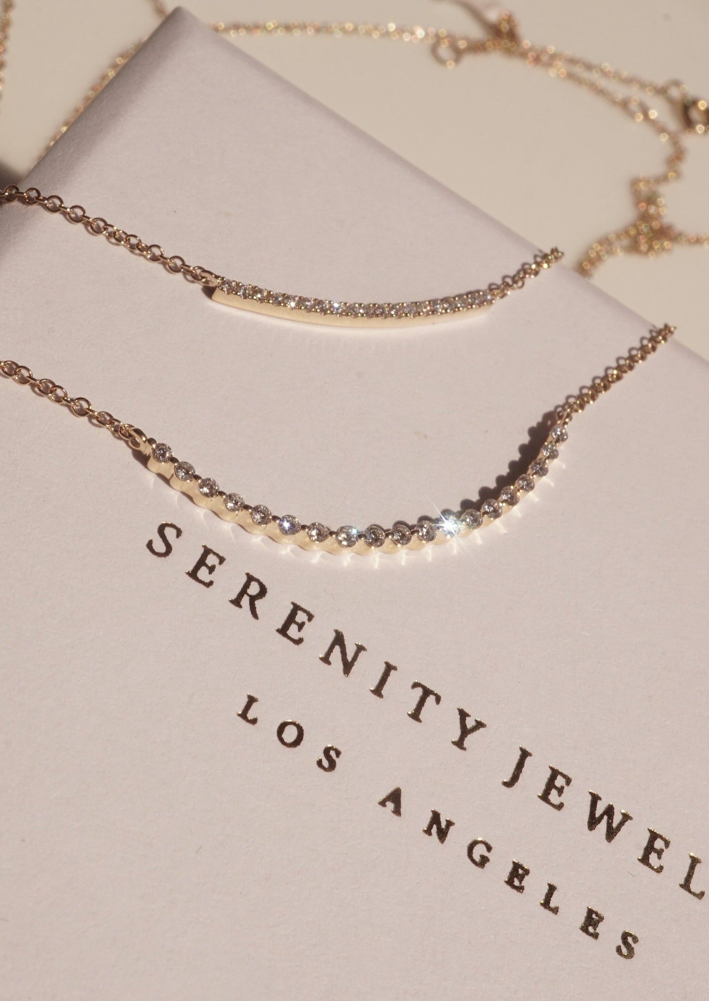 14K Gold Diamond Smile Curved Necklace