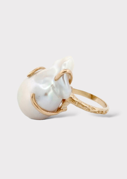 14k Hammered Baroque Pearl Ring